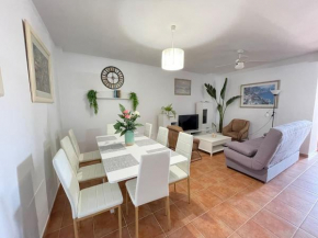 Apartamento 3 Dormitorios Frente al Mar Garrucha, Garrucha